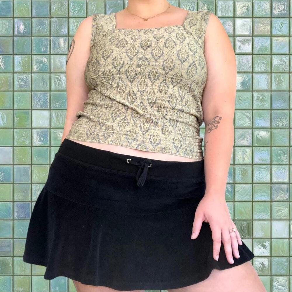 Handmade light green patterned tank